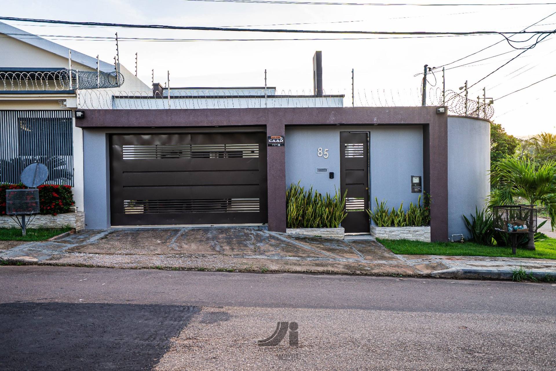 Casa à venda com 03 Suítes - Bairro: Jardim Europa
