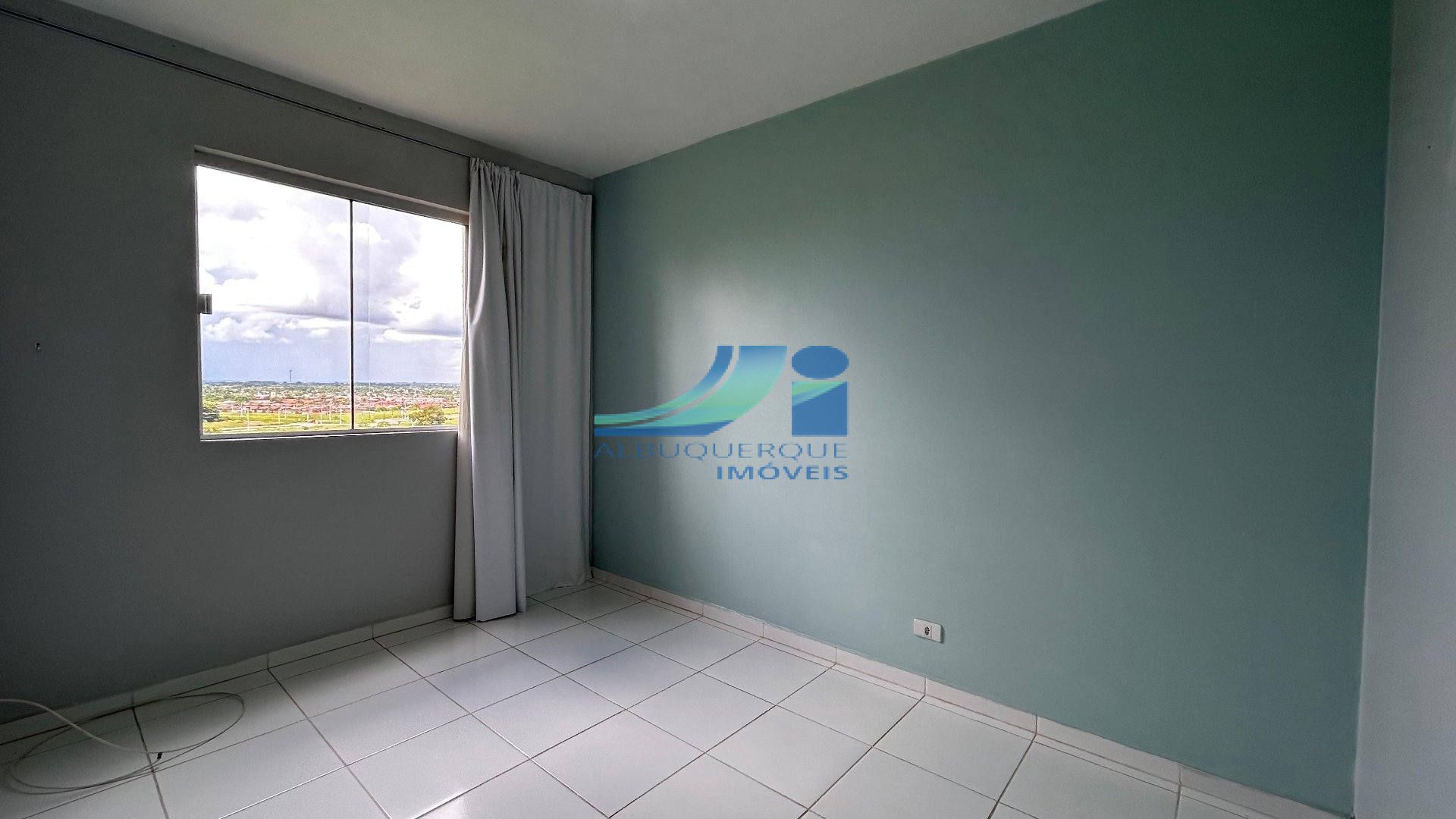 Apartamento de 03 Dormitórios, à venda - Via Parque