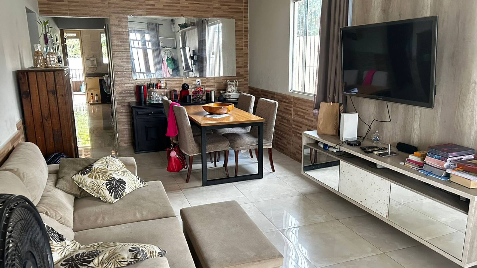 Casa Para Vender com 2 quartos 1 suítes no bairro Raimundo Melo em Rio Branco
