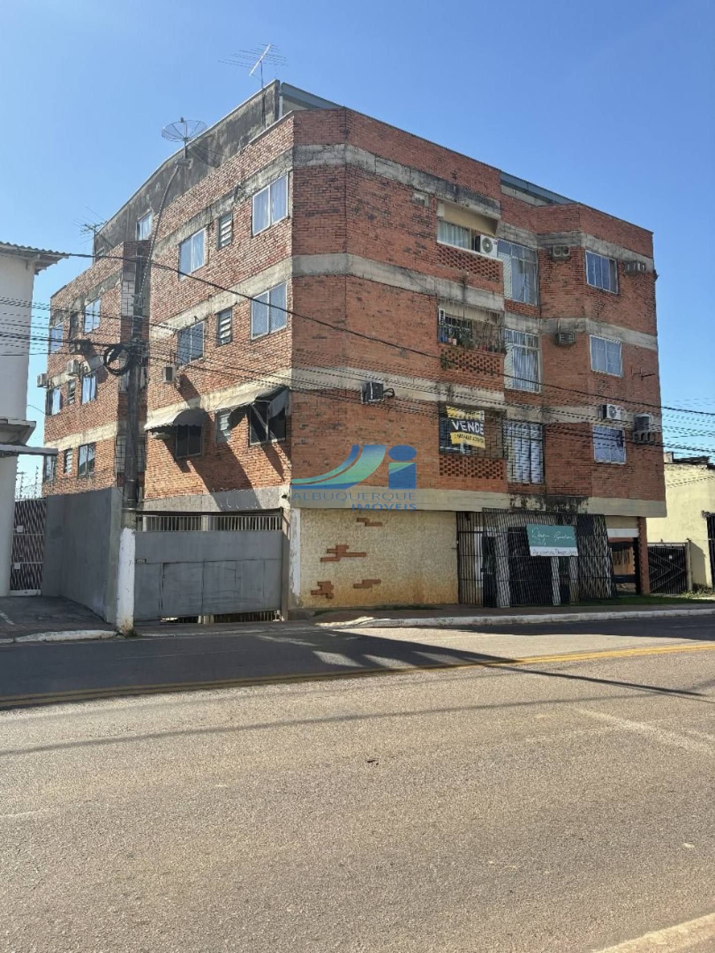 Apartamento para vender com 2 quartos no bairro Bosque em Rio Branco