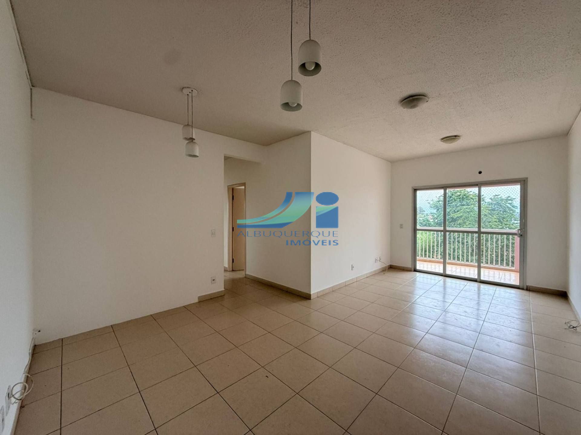Apartamento à venda - 03 Dormitórios - Condomínio Mirante do Parque
