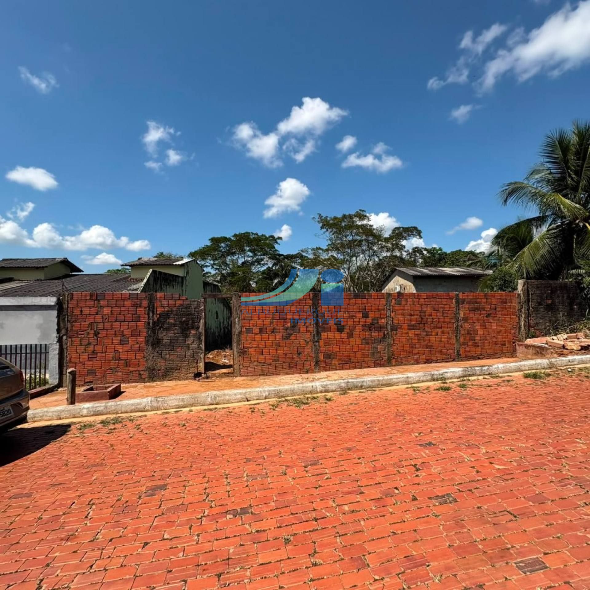 Lote à venda - medindo 575,40 m² por R$ 260.000,00
