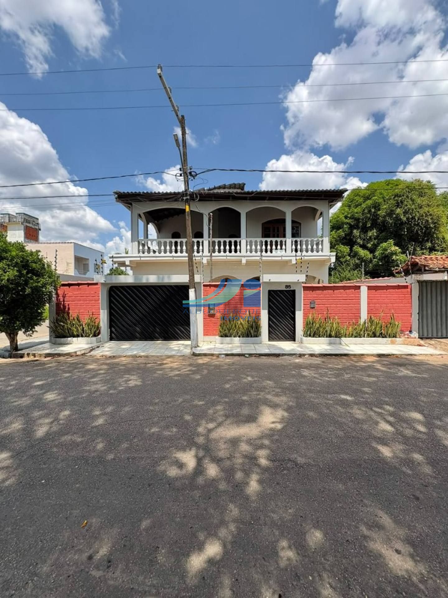 SOBRADO À VENDA NO MORADA DO SOL – RIO BRANCO/AC