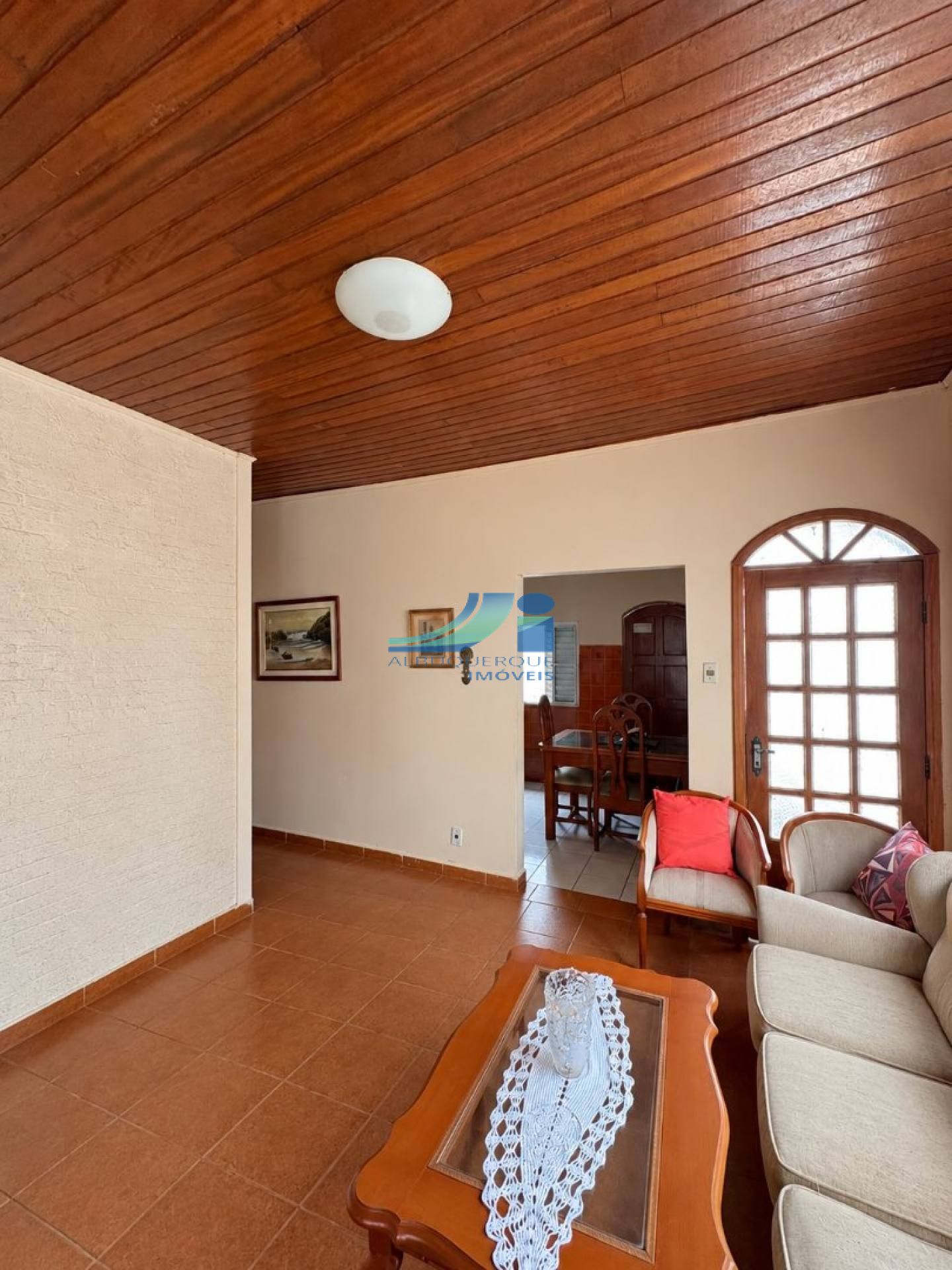 Casa a venda no bairro Jardim Tropical