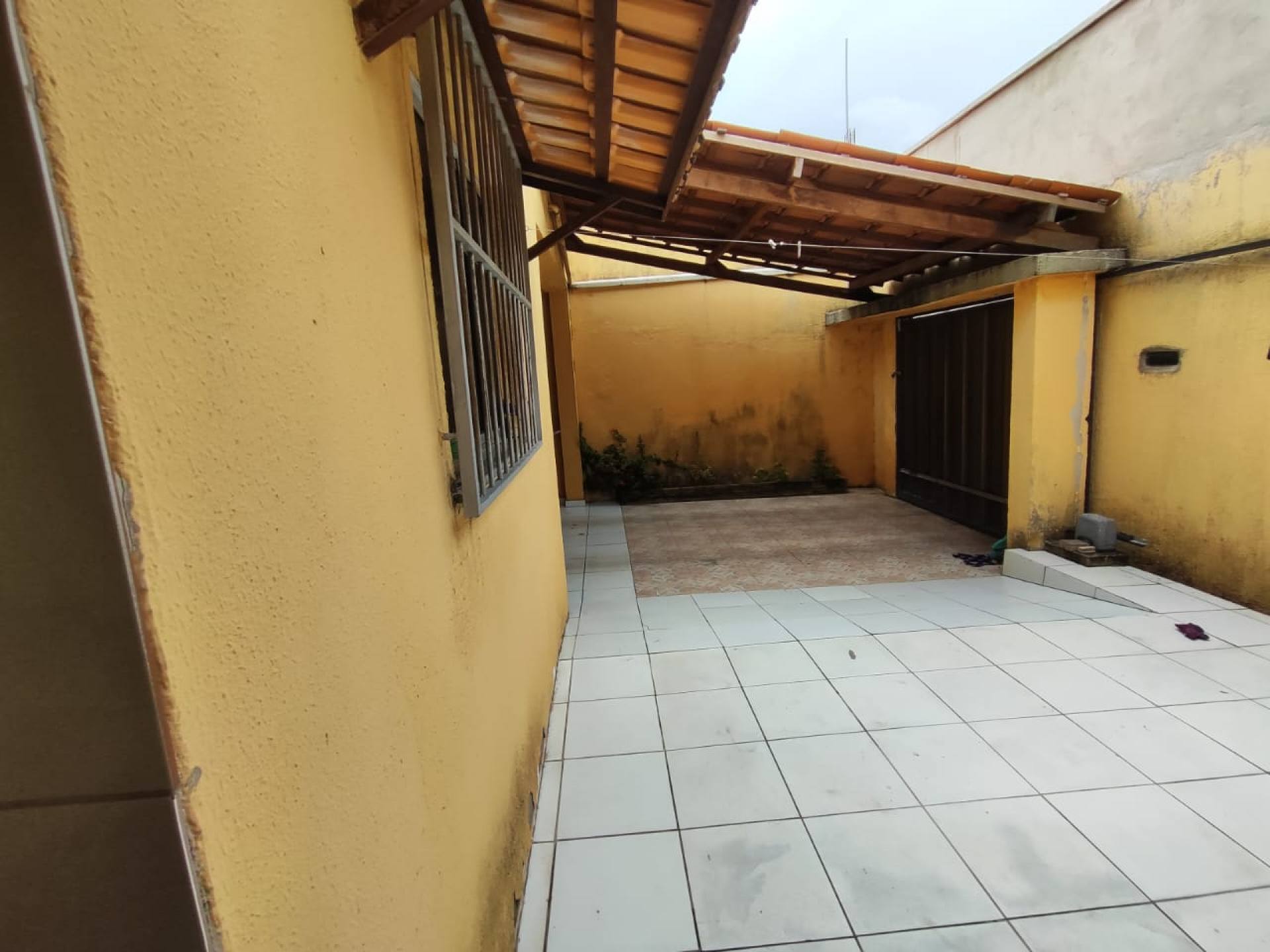 Casa no Jose Walter com 4 quartos