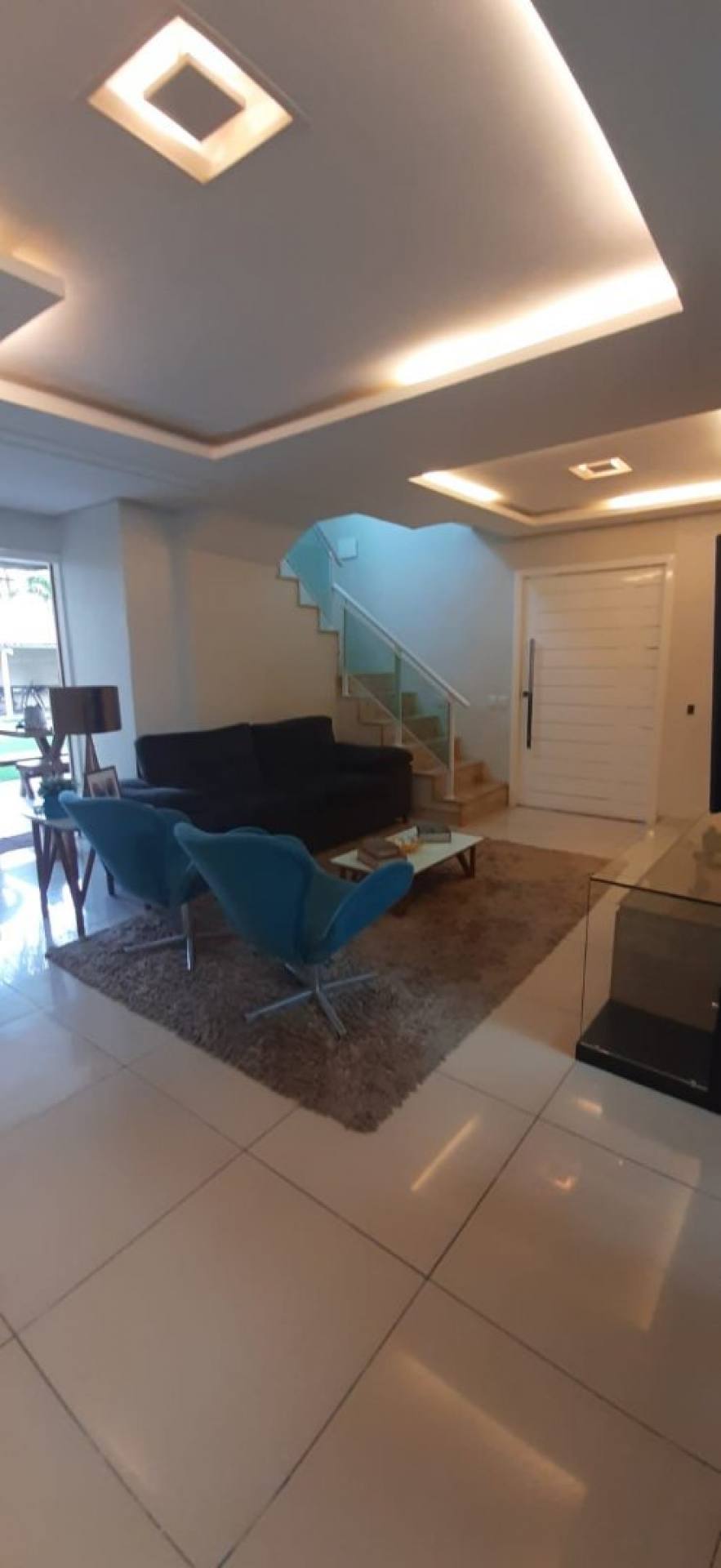 CASA 4 QUARTOS 6 GARAGENS PLANALTO AYRTON SENNA