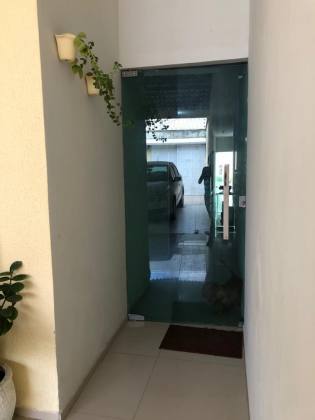 Casa no Planalto Ayrton Senna 2 suites e 1 quarto