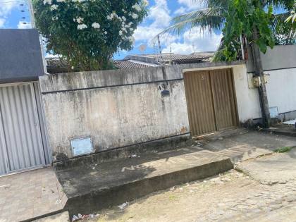CASA EM ITAITINGA 2 QUARTOS