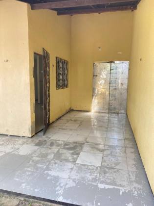 CASA EM ITAITINGA 2 QUARTOS