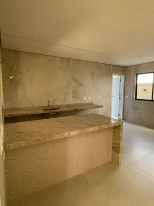 APARTAMENTO 5 QUARTOS NO EUSEBIO