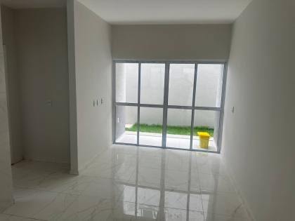 CASA EM ITAITINGA