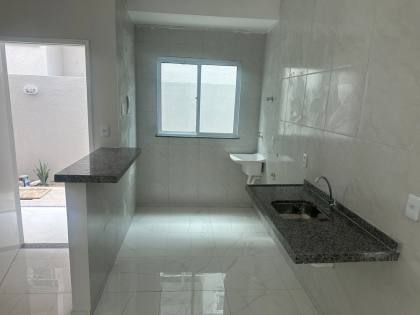 CASA EM ITAITINGA