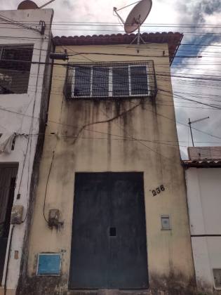 CASA 2 QUARTOS CARLITO PAMPLONA