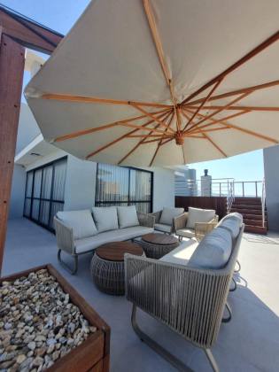 APARTAMENTO  Semi MOBILIADO  - 150M DA PRAIA