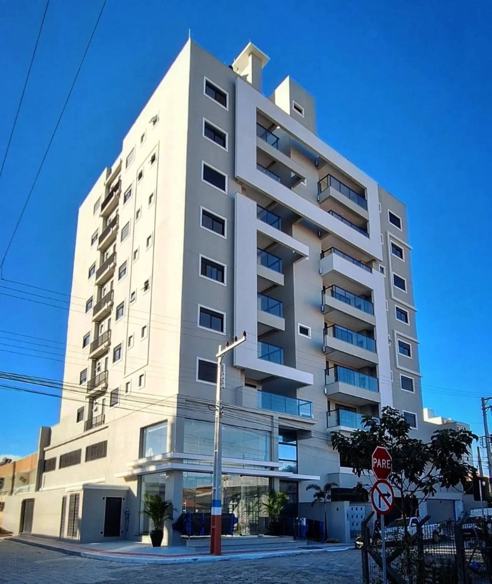 APARTAMENTO QUADRA MAR / CENTRO NAVEGANTES