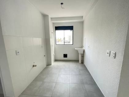 APARTAMENTO GARDEM COM ESPACO DE TERRENO