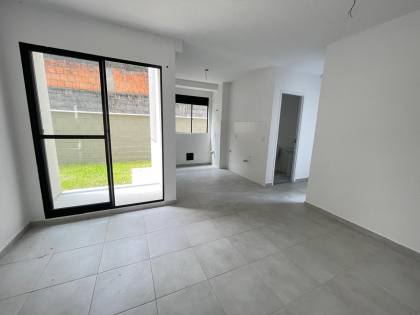 APARTAMENTO GARDEM COM ESPACO DE TERRENO