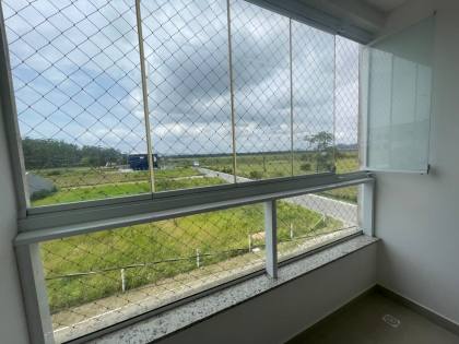 APARTAMENTO SEMI MOBILIADO