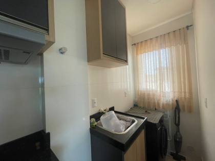 APARTAMENTO SEMI MOBILIADO