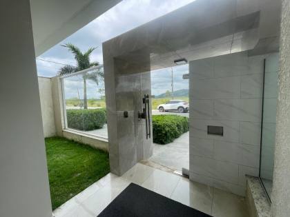 APARTAMENTO SEMI MOBILIADO