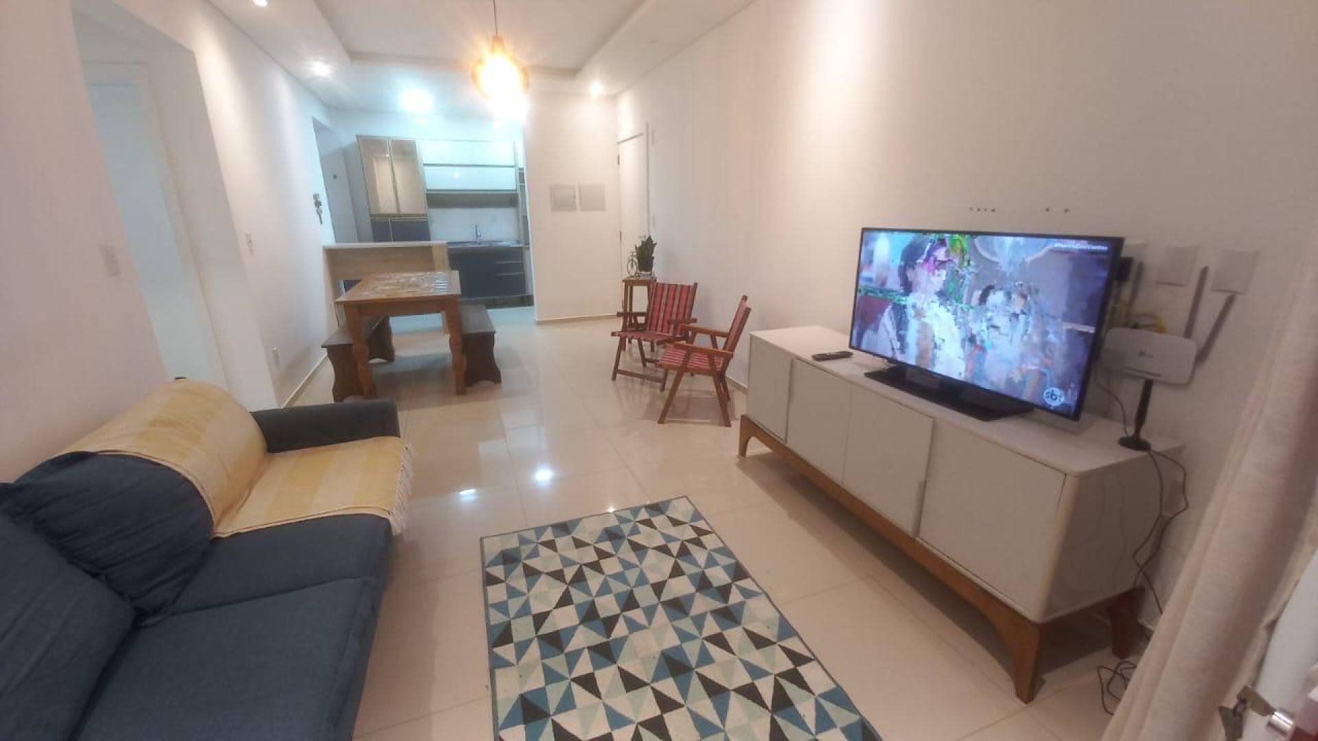 APARTAMENTO COM AREA DIFERENCIADA