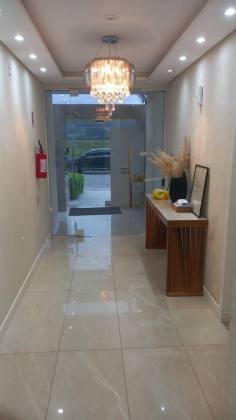 APARTAMENTO COM AREA DIFERENCIADA