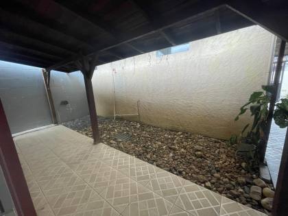 SALA COMERCIAL / APARTAMENTO / CASA