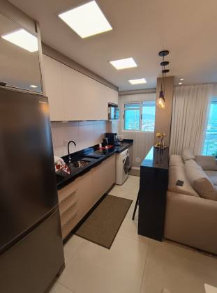 APARTAMENTO SEMI MOBILIADO /ITAJAI