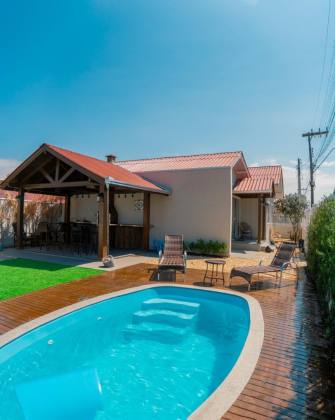 CASA DE PRAIA /MOBILIADA E EQUIPADA