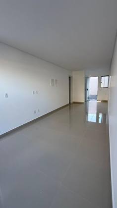 SOBRADO COM 2 SUITES - CENTRO NAVEGANTES