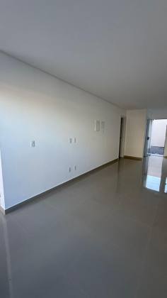 SOBRADO COM 2 SUITES - CENTRO NAVEGANTES