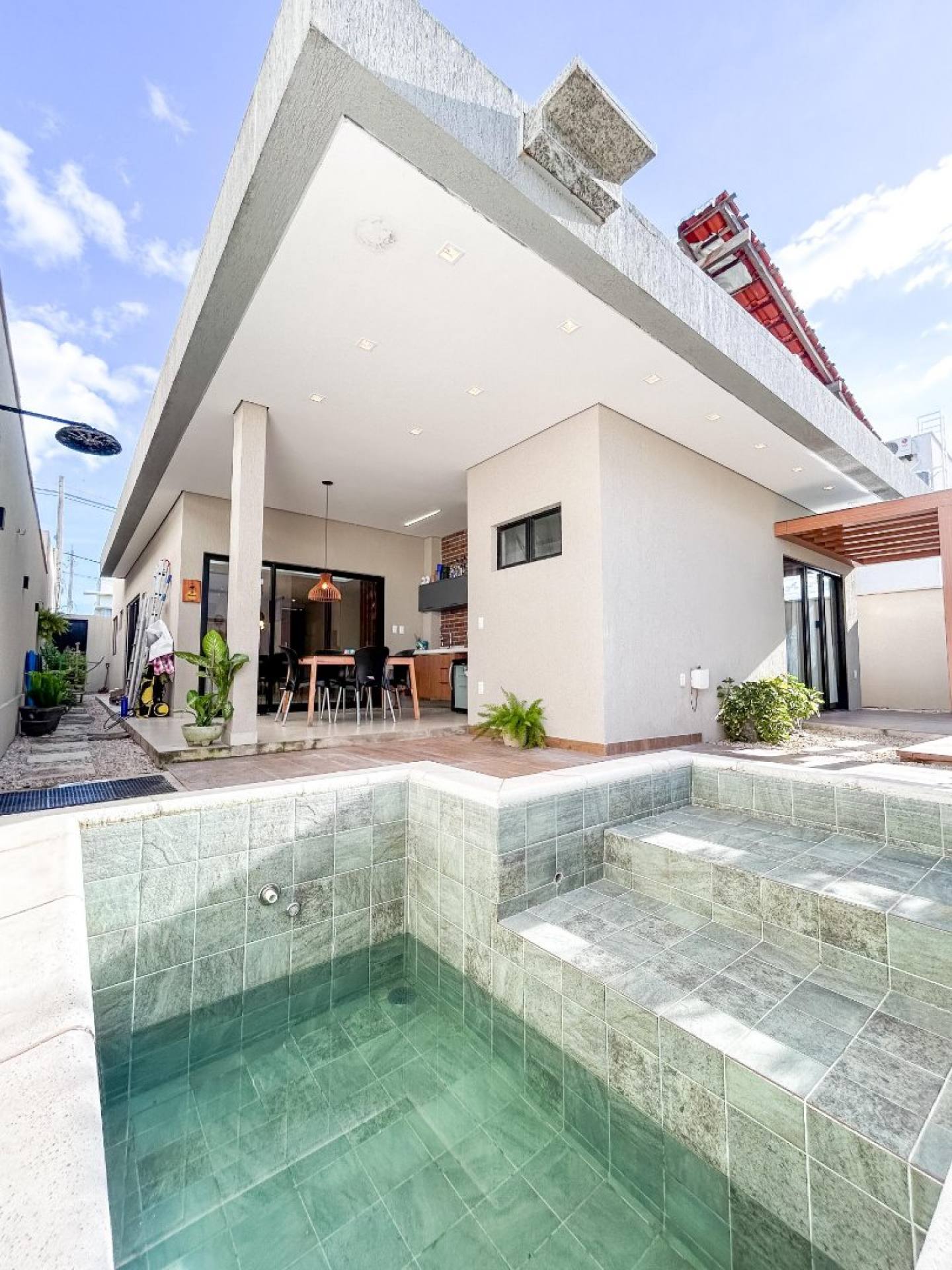 Terras Alphaville Casa de Alto Padrão.