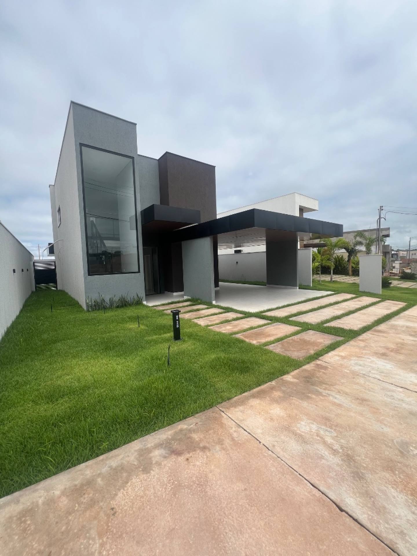 Aldebaran Leste - Casa Duplex á Venda