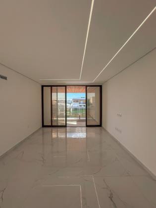 Casa Nova á Venda - Terras Alphaville  (290m2)