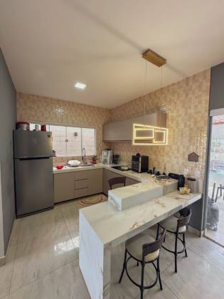 CASA TÉRREA NO ALDEBARAN LESTE