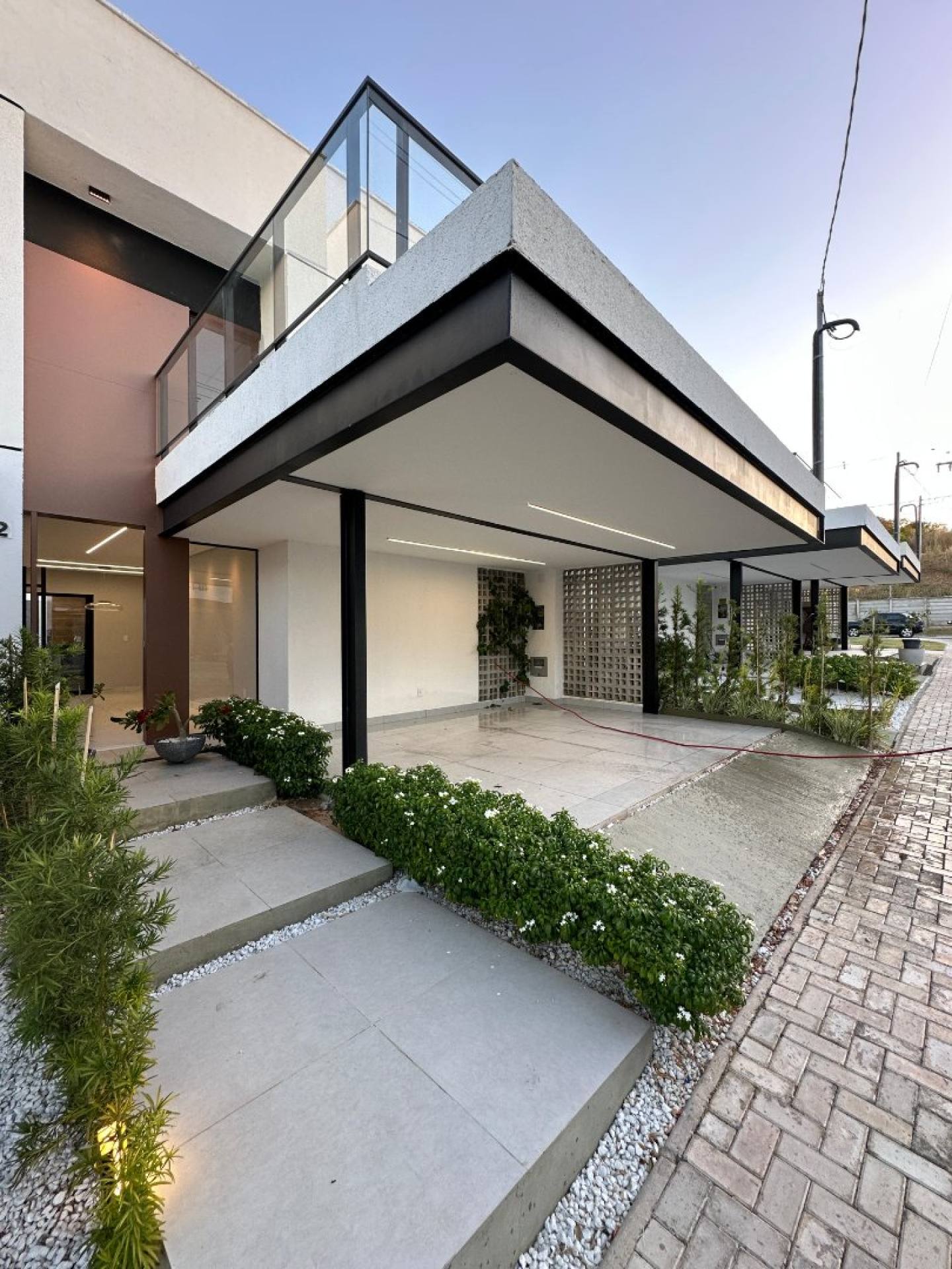 CONDOMÍNIO VILA ZOE - MORROS