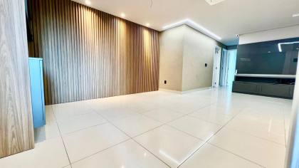 Apartamento Para Vender com 03 quartos 03 suítes no bairro Horto em Teresina