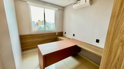 Apartamento Para Vender com 03 quartos 03 suítes no bairro Horto em Teresina