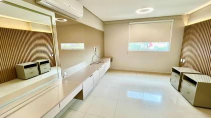 Apartamento Para Vender com 03 quartos 03 suítes no bairro Horto em Teresina
