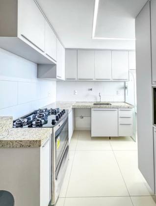 Edifício Studio Homero - Apartamento á Venda (PORTEIRA FECHADA)