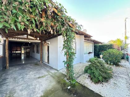 Casa mobiliada à venda no bairro Itacolomi – Balneário Piçarras/SC