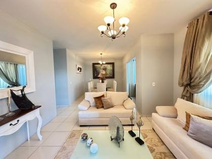 Casa mobiliada à venda no bairro Itacolomi – Balneário Piçarras/SC