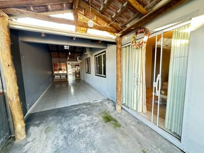 Casa mobiliada à venda no bairro Itacolomi – Balneário Piçarras/SC