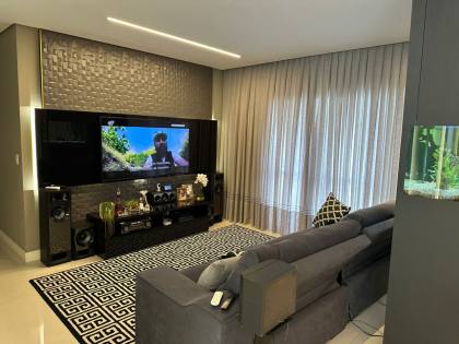 Apartamento Finamente Mobiliado no Centro de Itajaí