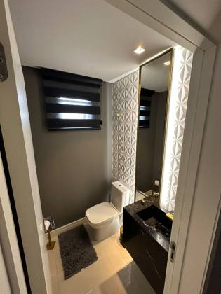 Apartamento Finamente Mobiliado no Centro de Itajaí