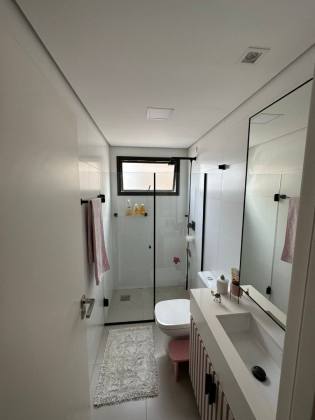 Apartamento Finamente Mobiliado no Centro de Itajaí