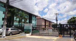 Vende-se apartamento - Cond Sergipe Del Rey - Farolândia