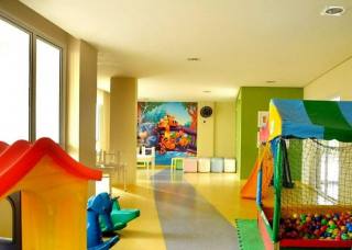 Aluga-se apartamento - Cond Clube Atalaia