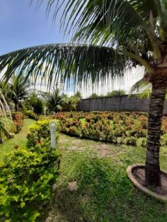 Vende-se casa de veraneio - Aruana