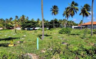 Vende-se terreno no Loteamento Beira Mar
